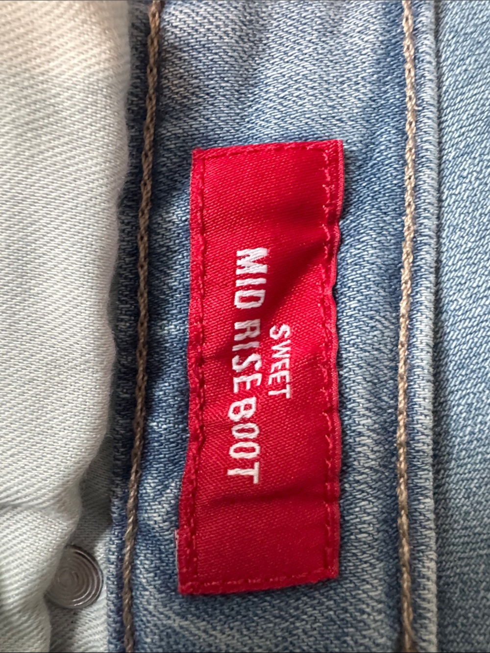 Lucky Brand Light Blue Flare Jeans - Picture 4 of 6